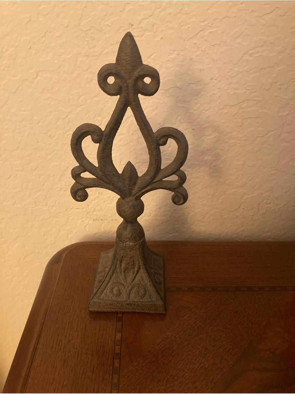 Decorative Iron Fleur-de-Lis Finial Accent - Brown